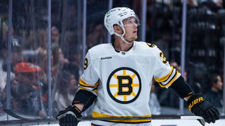 Boston Bruins center Morgan Geekie (39) waits for play to begin during the third period of an NHL hockey game against the Anaheim Ducks Wednesday, Nov. 19, 2025, in Anaheim, Calif.